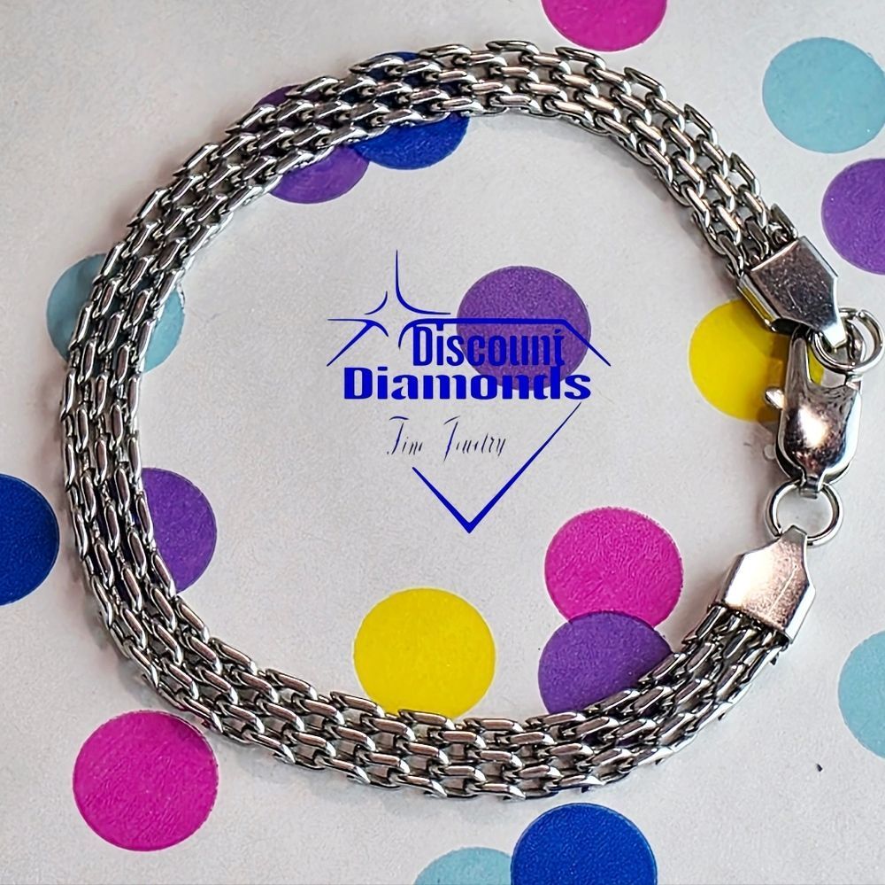 Beautiful Hand Made Bracelet in Silver Stainless Steel